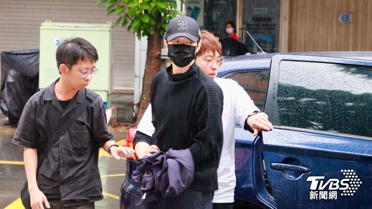 快訊/沉默1天!小杰認逃兵役 道歉發聲:一時失慮做錯誤決定