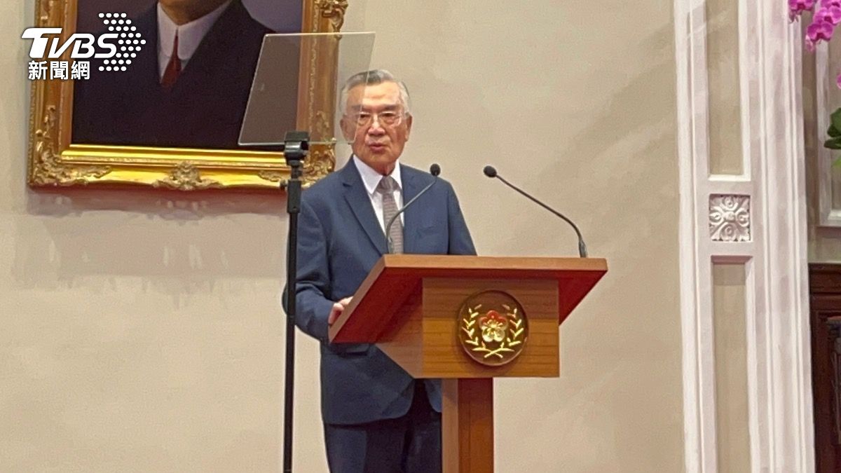林信義表示,自己會完整傳達賴清德所交付的3項任務。(圖/潘袁詩羽攝)