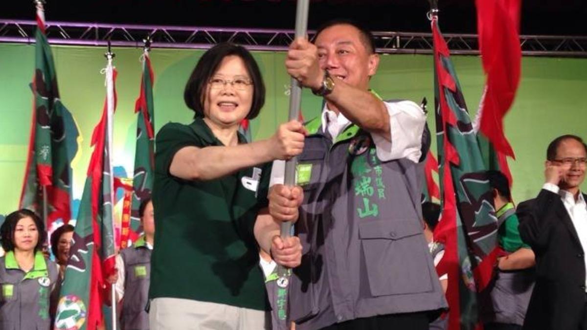 民進黨「4連霸戰將」辭世! 議員女兒慟辦喪事