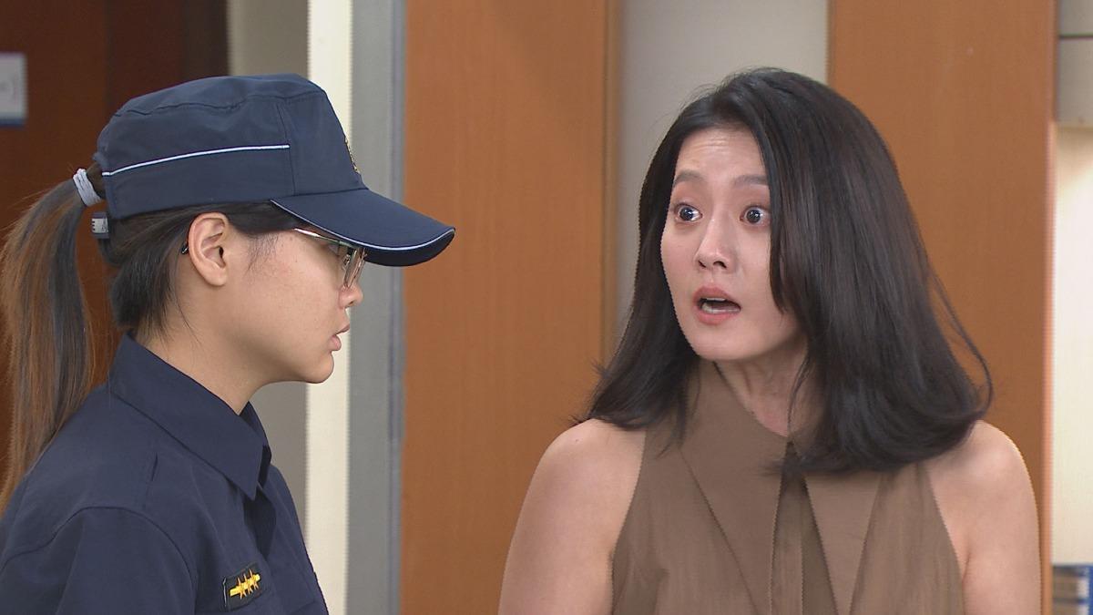 顏曉筠眼淚煞不住。(圖/民視提供)