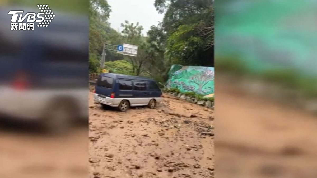 陽明山暴雨驚見土石流！　箱型車整輛被沖走