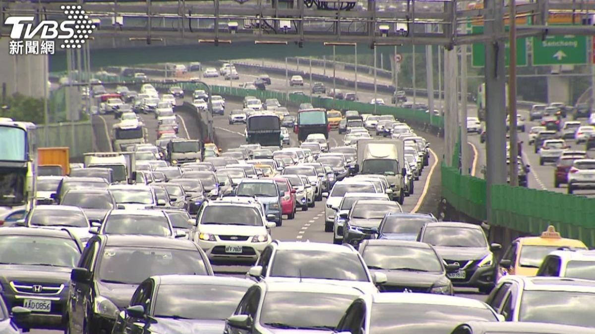 觀光署：連假訂房率「3縣市最夯」！高公局示警塞車潮