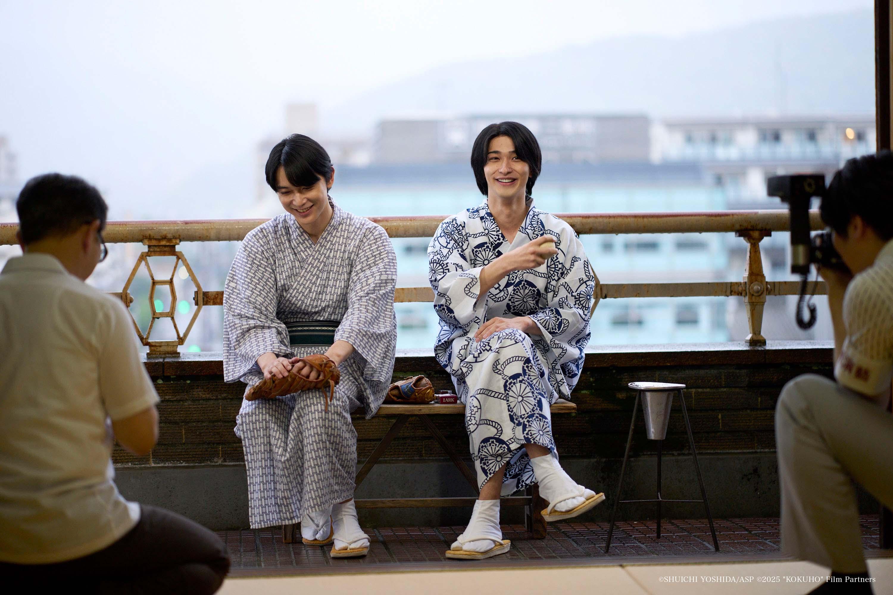 《國寶》由吉澤亮（左）領銜主演，攜手橫濱流星（右）演出。（圖／傳影互動提供）