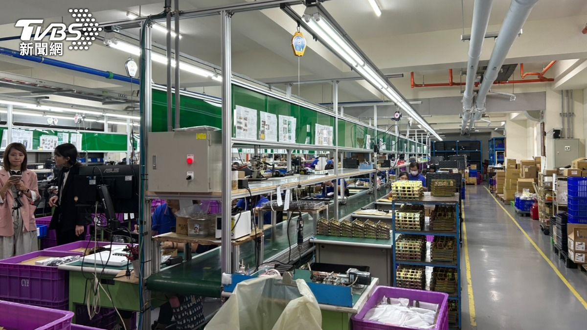 華豫寧電子工廠內部。(圖/林冠丞攝)