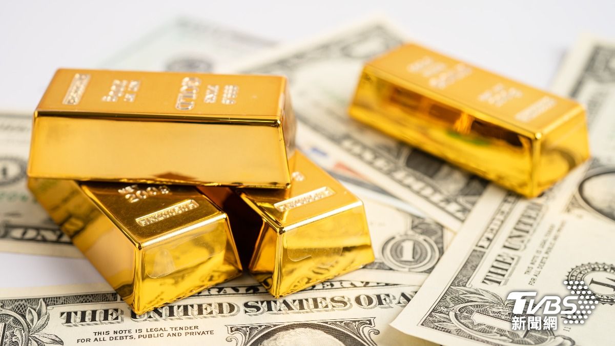 黃金價格在連續2個交易日下跌後,23日終於出現回彈、上漲逾1%。(示意圖/達志影像shutterstock)