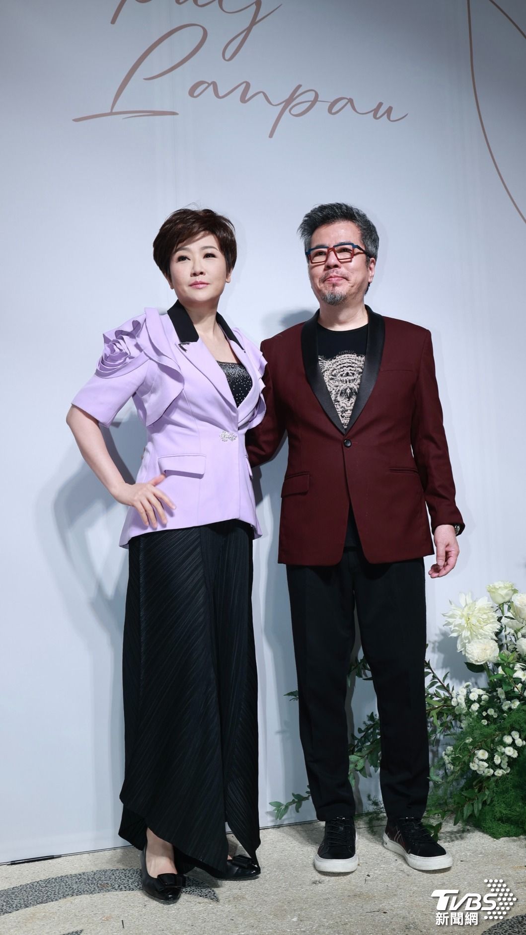 黃國倫、寇乃馨夫妻出席婚宴。(圖/黃城碩攝)