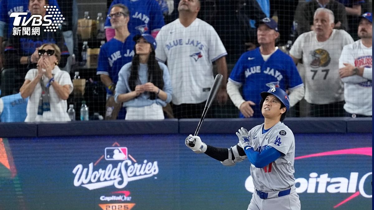 大谷翔平敲出生涯在世界大賽的首支全壘打，卻無法幫助道奇贏球。(圖／達志影像美聯社)