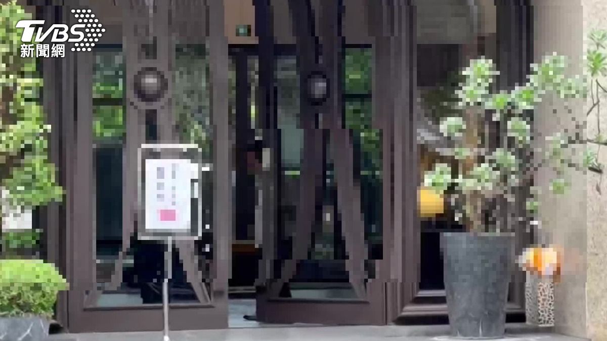 信義豪宅雙屍藏7毒!解鎖CEO手機破毒網 3藥頭交保限制出境