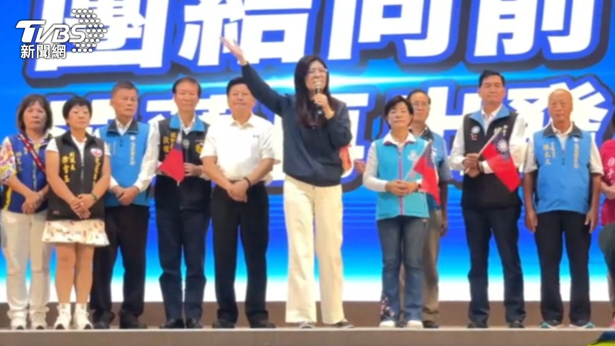 國民黨團總召傅崐萁,10月26日為黨主席當選人鄭麗文,舉辦花蓮團結大會。(圖/TVBS)