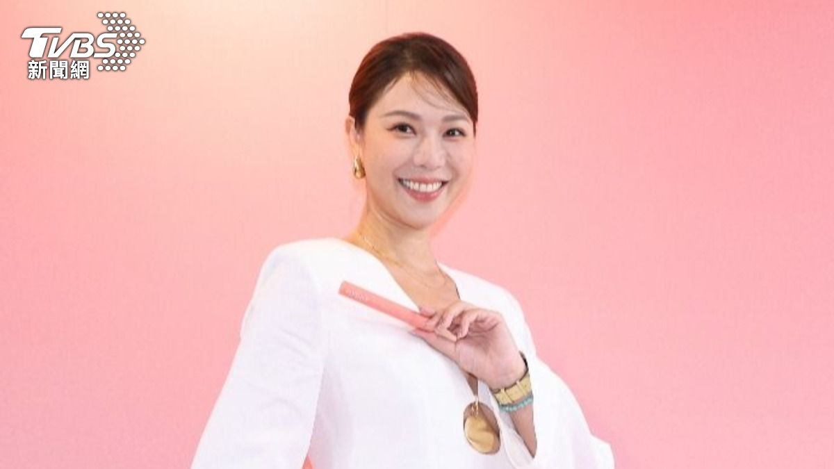 名模林又立爆「懷孕4個月」赴美待產 50歲富商男友還不婚