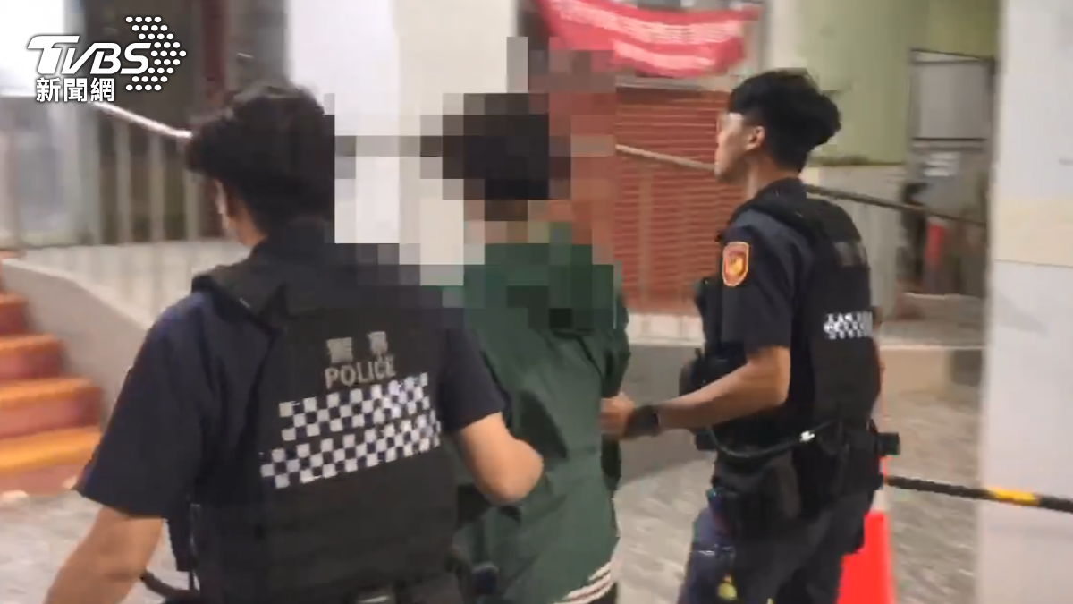警方也立即派員到場將何嫌帶返所釐清案情後,全案依刑法妨害秘密罪嫌移送偵辦」(圖/TVBS)