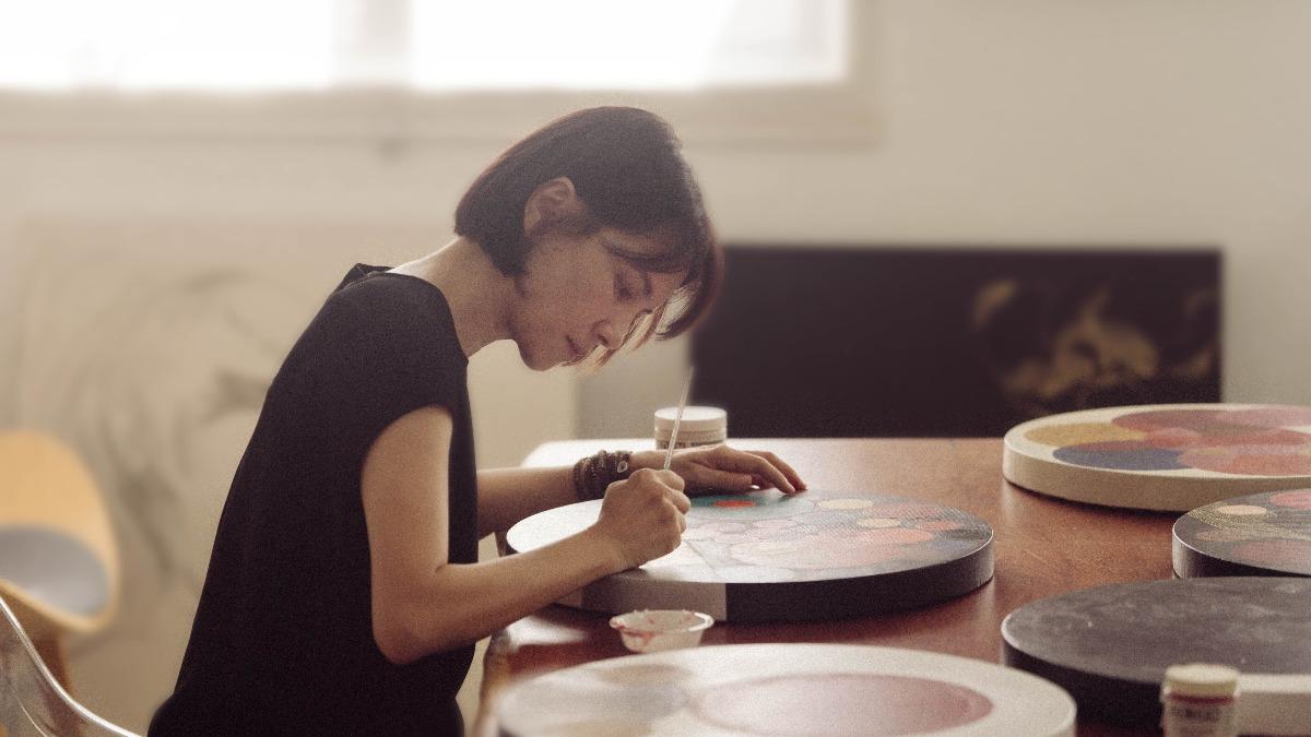 3度辦畫展!李心潔首移師香港 「糖不甩」藏童年回憶