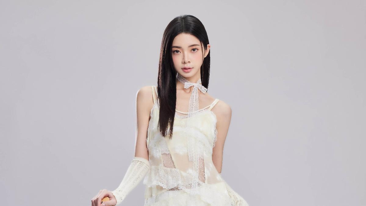 「最仙吉他手」是她!超正容貌美成這樣 超狂背景曝光