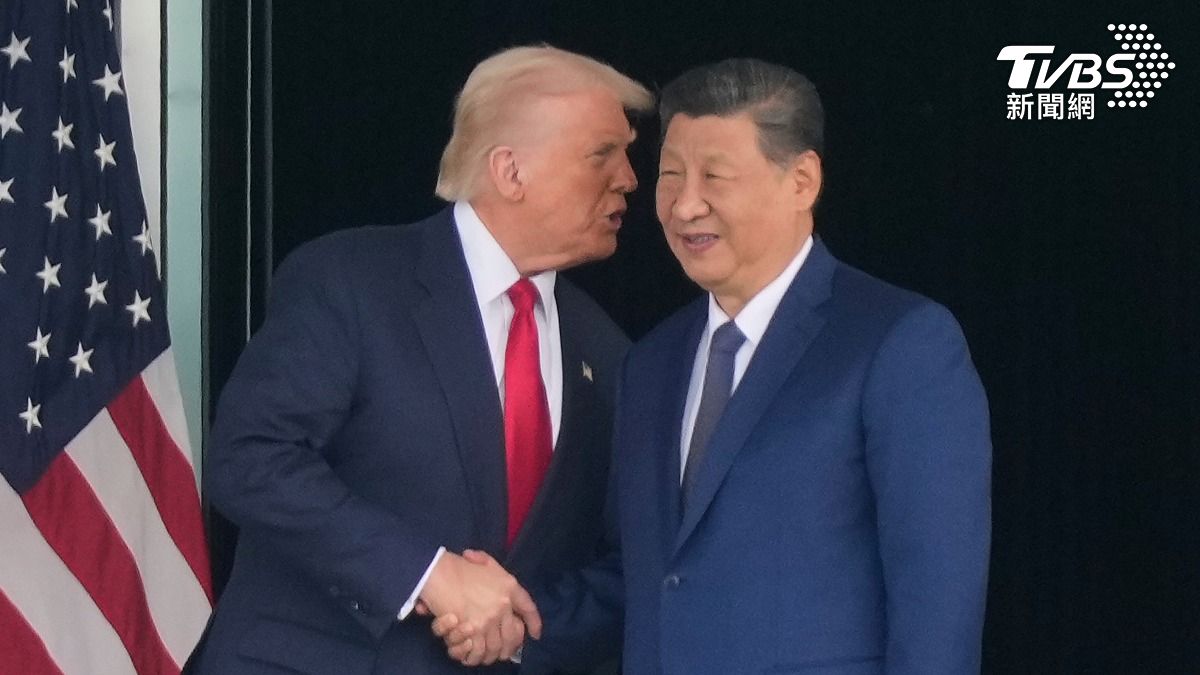 官方身高178公分的習近平與190公分的川普幾乎持平。(圖/達志影像美聯社)