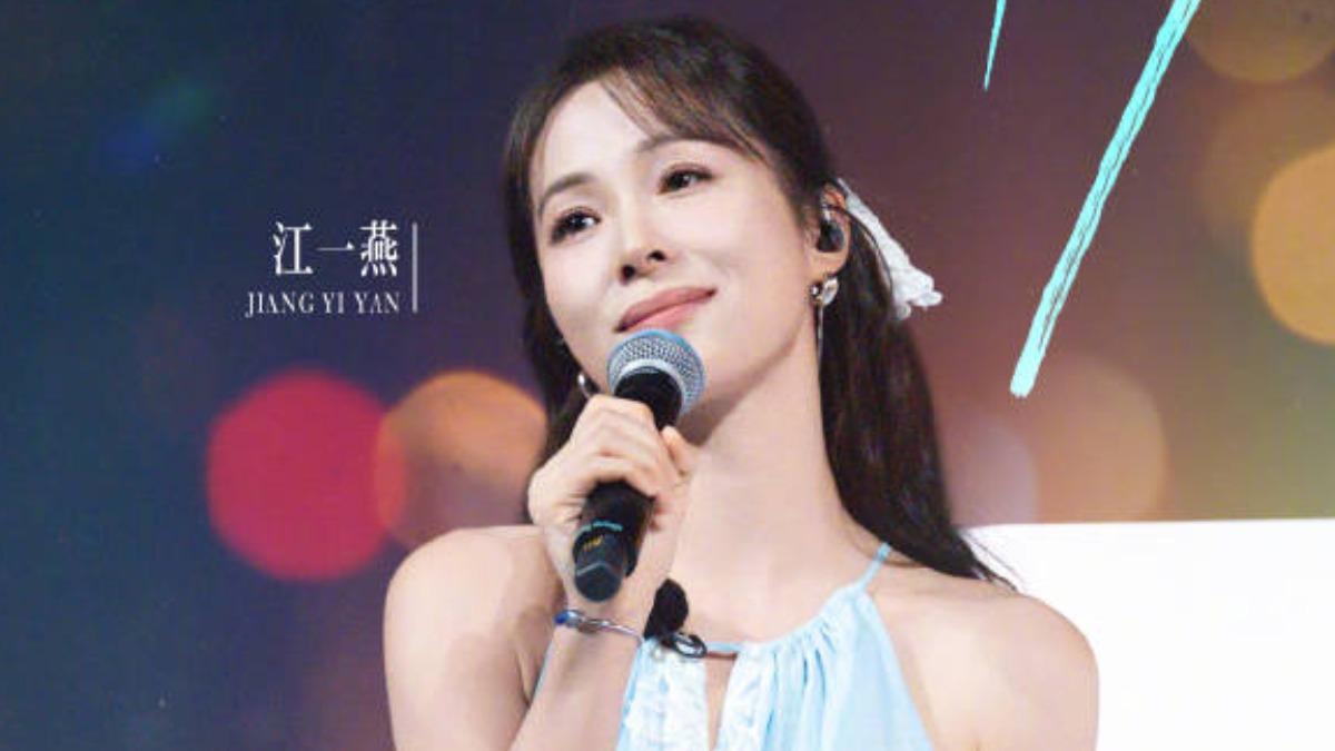 江一燕參加節目｢乘風2025」。（圖／翻攝自我是江一燕微博）