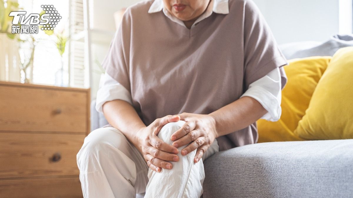 別等跌倒才知道!健保擴大骨鬆藥物給付 醫:可防2大骨折風險