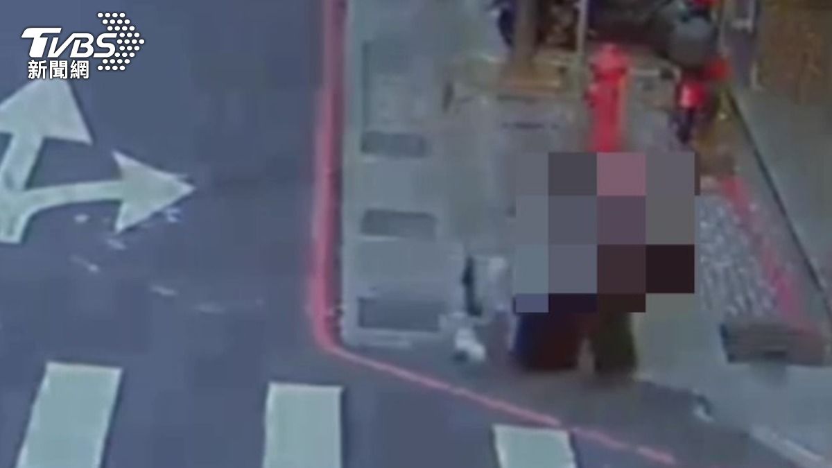 24歲女遭毆打搶金項鍊 主嫌竟是17歲前女友