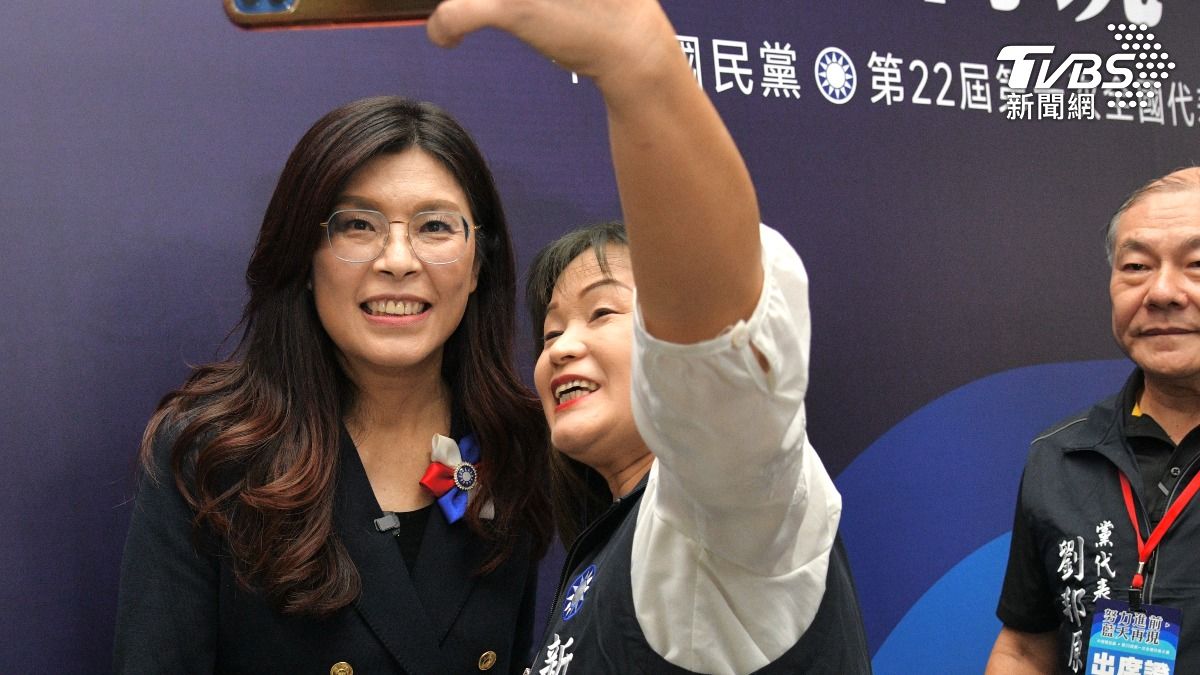 鄭麗文找牛煦庭、江怡臻任發言人。（圖／胡瑞麒攝）