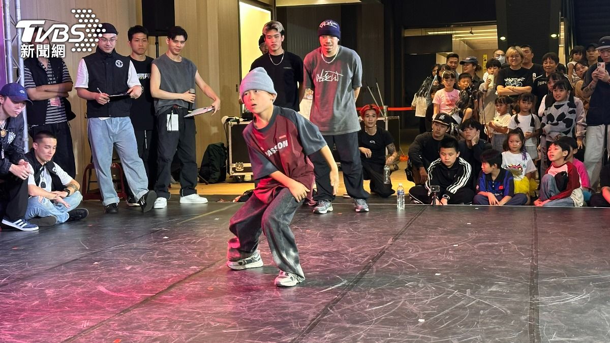 來自泉州的10歲舞者在決賽battle。(圖/程子奕攝)