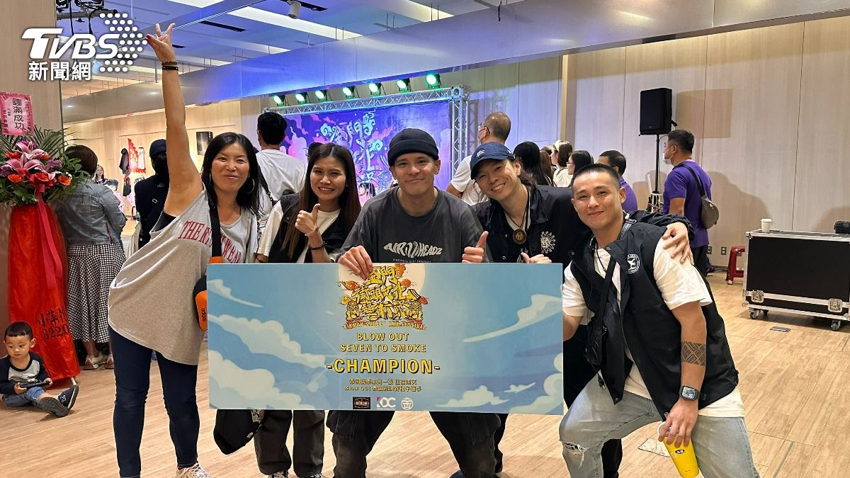 冠軍Yuma獲得明年泰國總決賽資格與來回機票。(圖/程子奕攝)