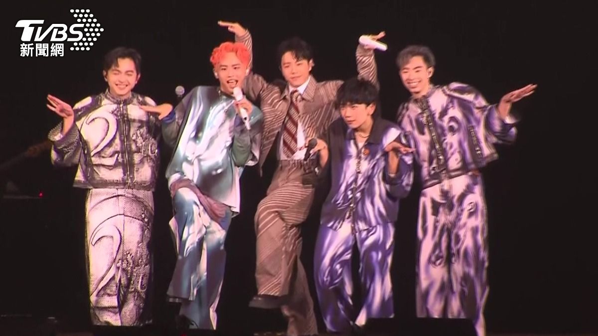 理想混蛋八周年攻蛋! 韋禮安亂入助陣 秒變「理想鳥蛋」