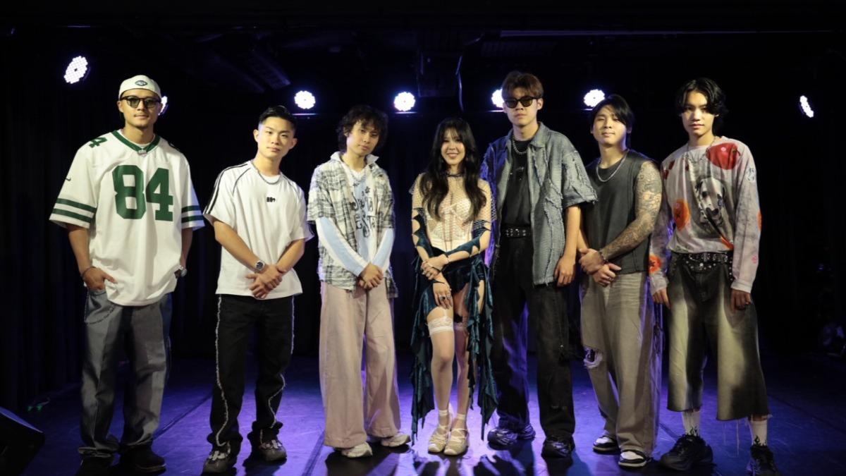 沈默紳士、FRaNKIE阿法及ERIKA在樂悠悠之口演出。(圖/YOYOROCK提供)