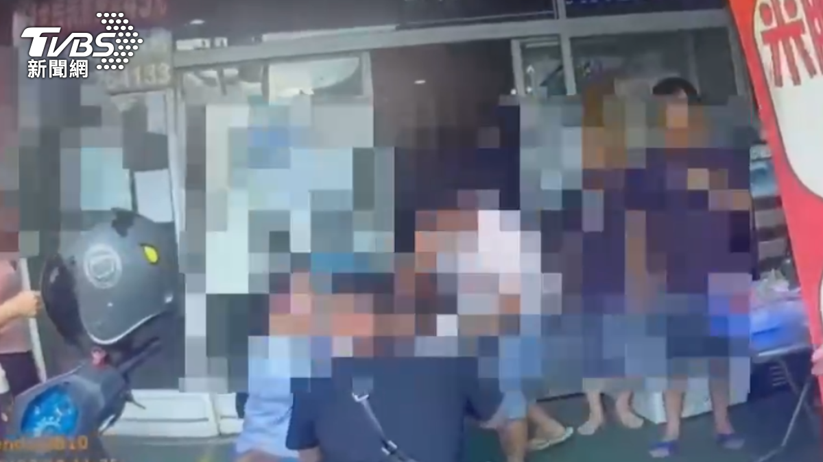 11名男子因為敬酒問體爆肢體衝突,持酒瓶、球棒互毆造成5人受傷。(圖/TVBS)