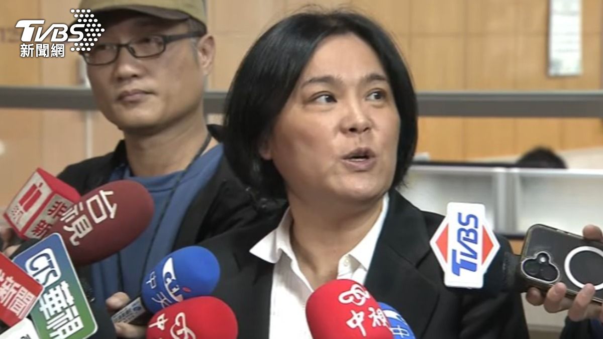 陳玉珍提案將助理費除罪化,並嗆不會撤回提案。(圖/TVBS)
