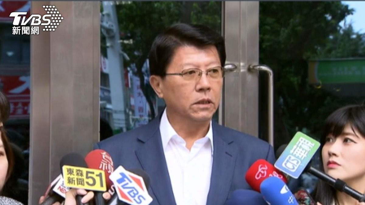 批光電板被告 謝龍介酸郭國文:是廠商代表?(圖/TVBS)