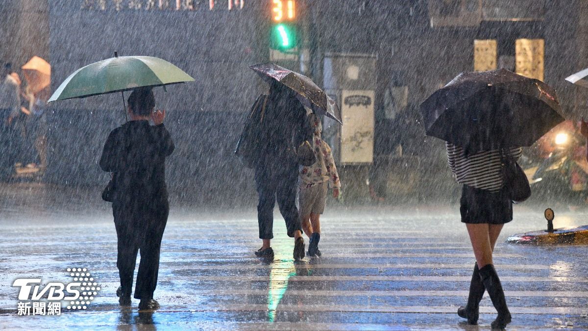 天氣/陰雨退散!這天起放晴「會喊熱」 本週恐生新颱風