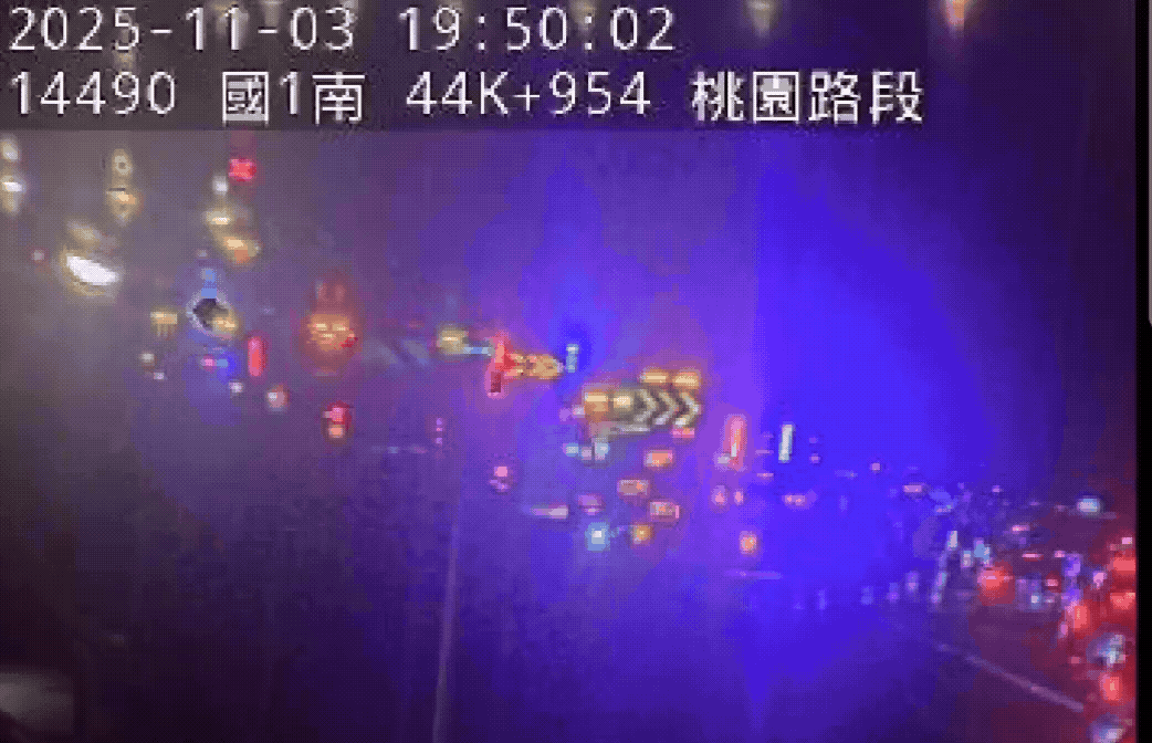 桃園路段回堵嚴重。(圖/TVBS)