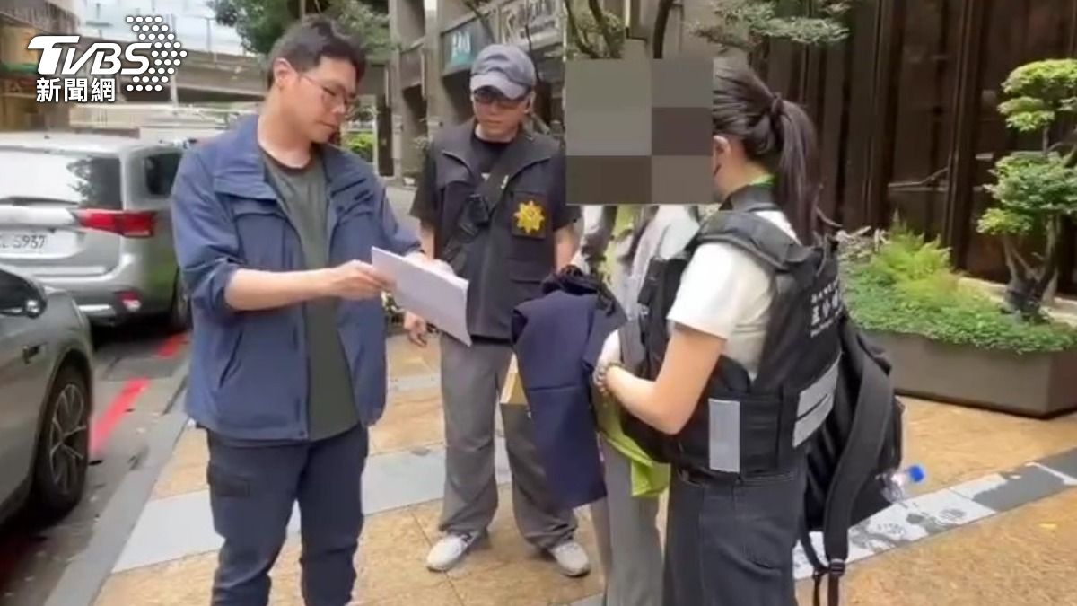 蘇姓女子遭警方拘提。（圖／TVBS）