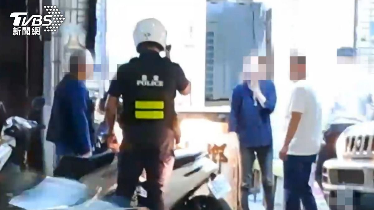劉男徒手攻擊陳女臉部,造成陳女臉頰及下巴等處受傷。(圖/TVBS)