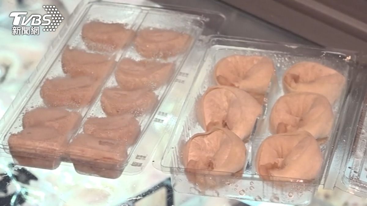 量販店推出比一般魚餃大兩倍的大型魚餃。(圖/TVBS)