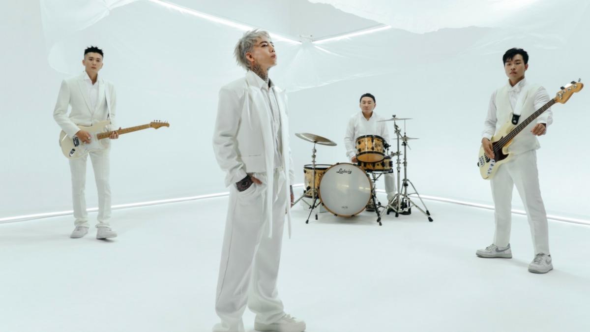 謝和弦11月16日在新莊宏匯廣場舉辦單曲簽唱會。(圖/馬槽音樂提供)