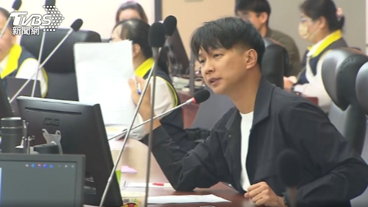 大巨蛋80分營運報告不公開? 議員轟蓋牌。(圖/TVBS)
