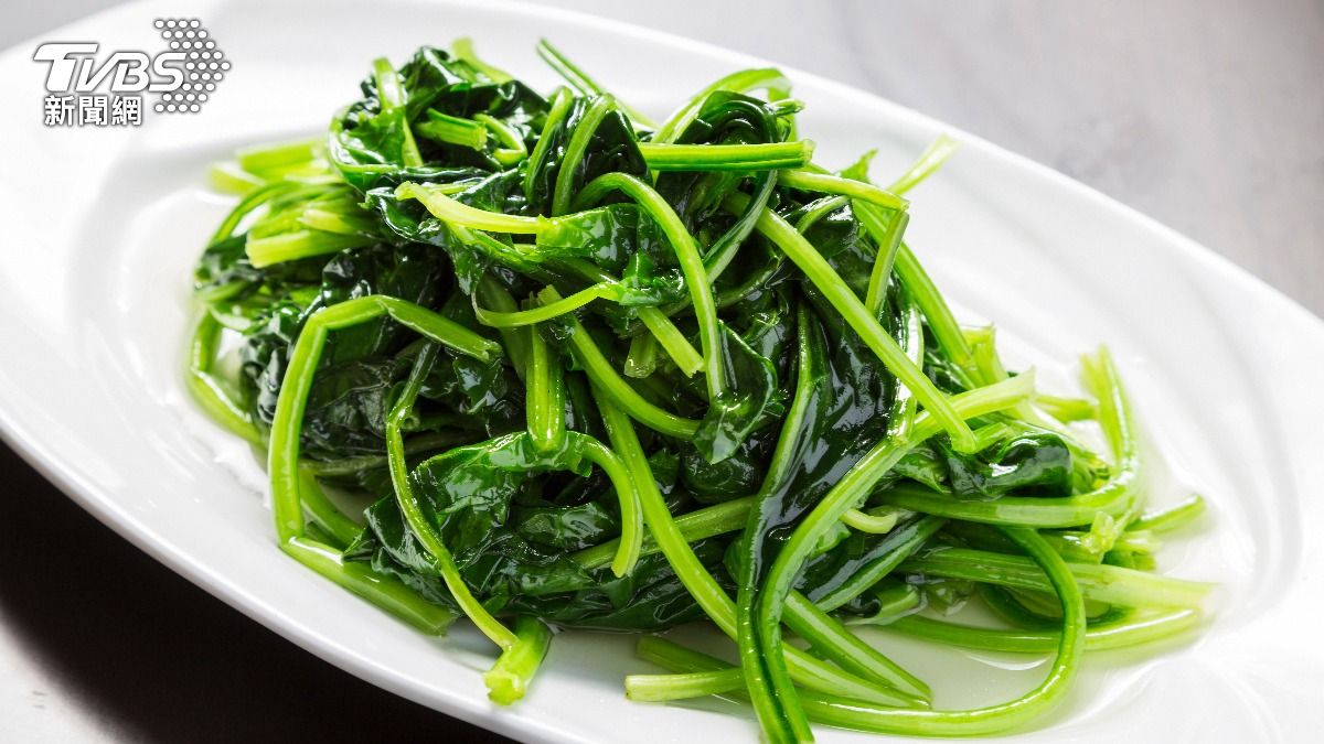 每餐吃燙青菜「血脂仍狂飆」!營養師揪2真兇 這養生食物也NG