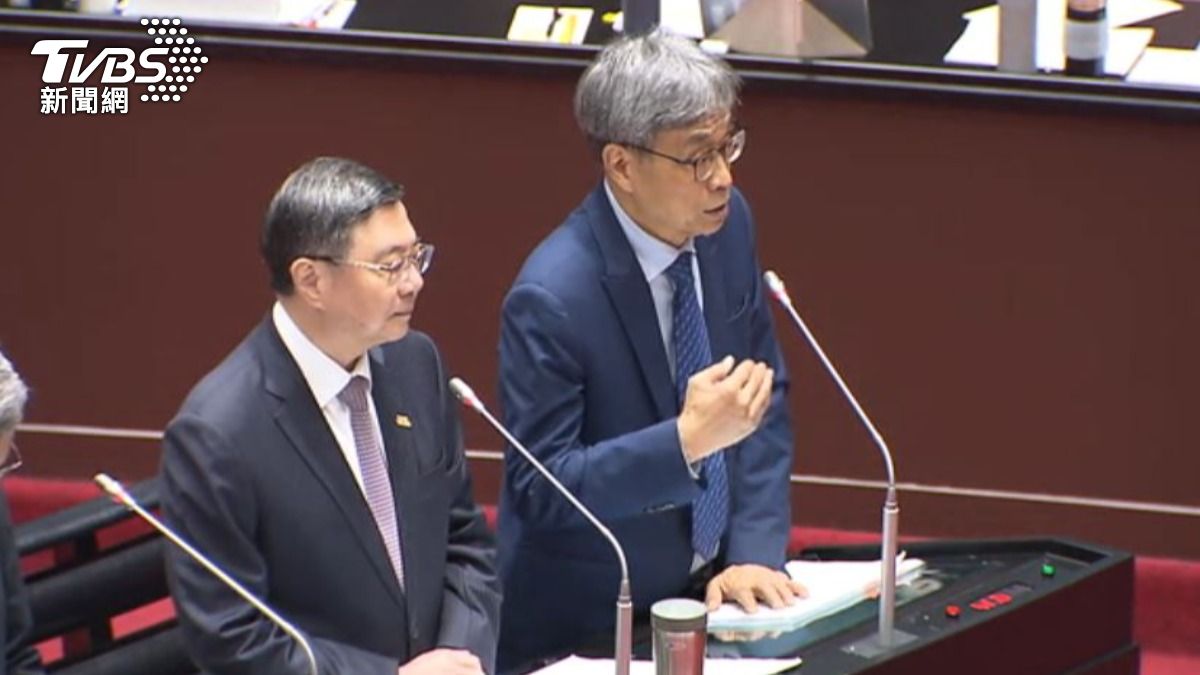 行政院長卓榮泰與農業部長陳駿季。(圖/TVBS)