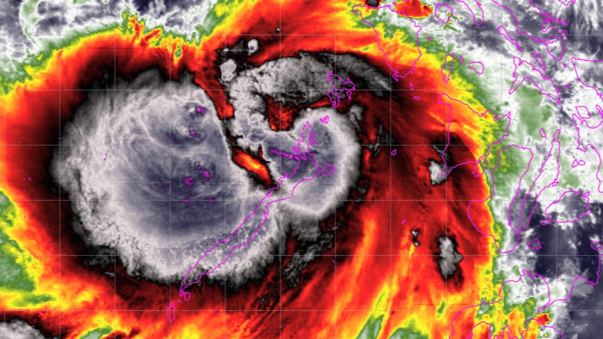 鳳凰颱風,颱風,颱風台灣,今日天氣,颱風生成,颱風路徑,颱風動態,最新颱風路徑,最新颱風動態,明天天氣,天氣預測,中央氣象署