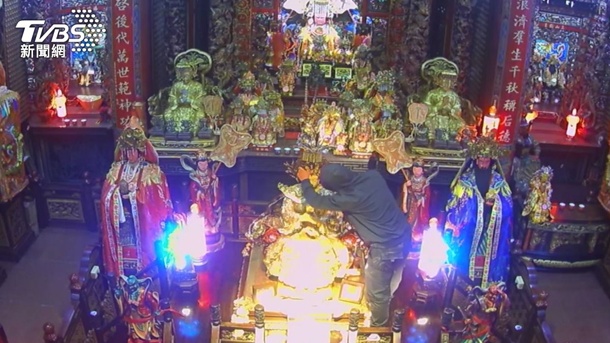這也敢偷!南方澳進安宮珊瑚媽祖遭竊 2千萬金飾被搜刮一空