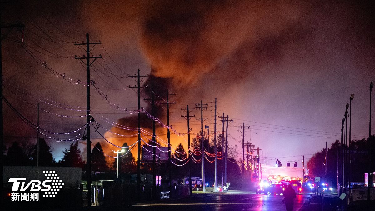 UPS墜機12死!肯塔基州進入緊急狀態 燃油外洩如「下油雨」