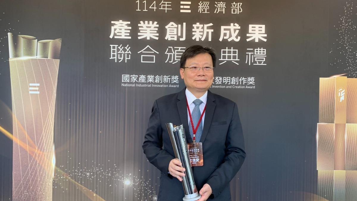 農業局長則由現任市府參事李逸安代理。(圖/台中市政府提供)