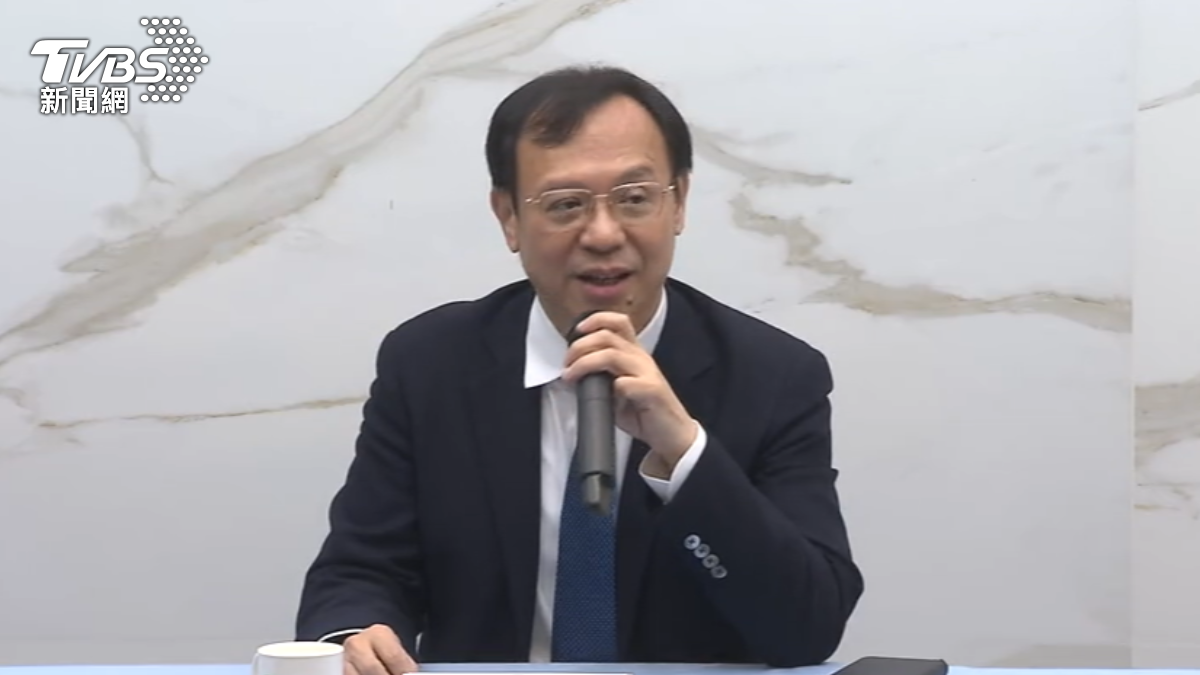 二代健保新制最快2027年上路 金管會:看報導才知道