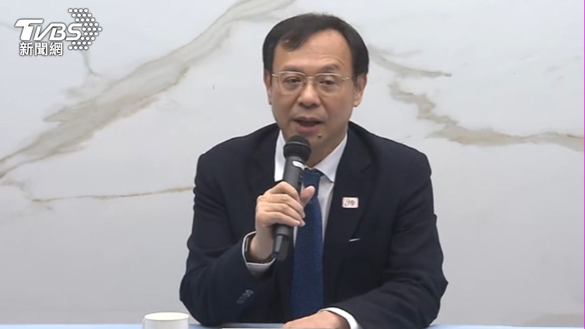 衛福部長石崇良6日表示，健保補充保費改革對股市影響不大。(圖/TVBS)