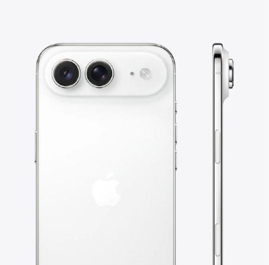第二代 iPhone Air 新鏡頭與原鏡頭將形成橫向並排。(圖/翻攝 微博 @數碼閒聊站)