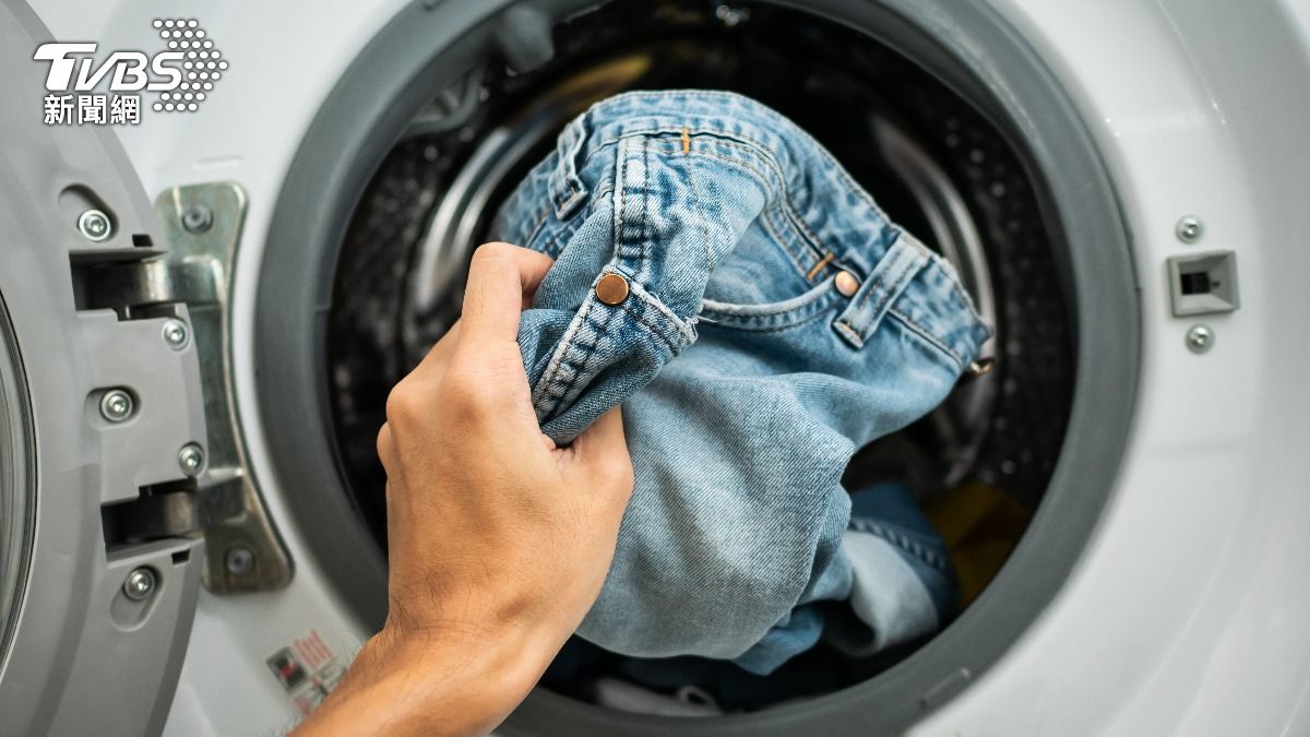 牛仔褲都丟洗衣機？服飾創辦人教加1物防褪色：整件像新的