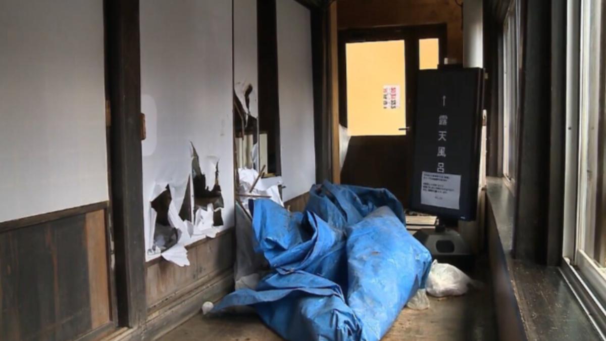 熊闖日山形溫泉旅館!多人緊急疏散 現場超慘紙門破、冰箱被撬開