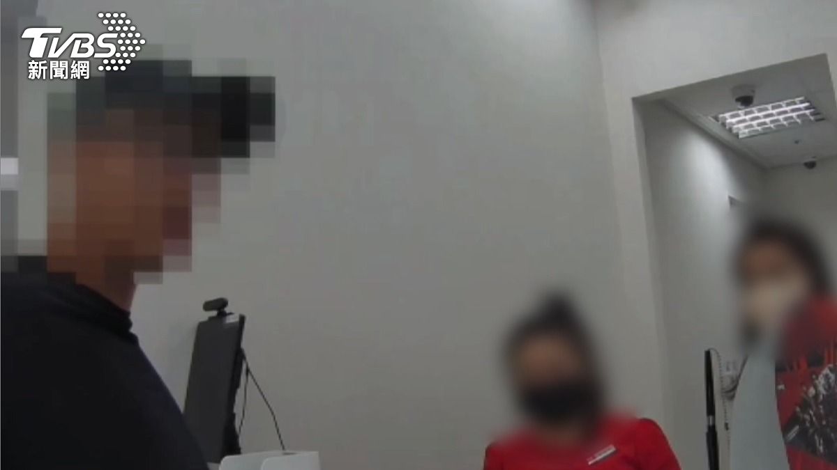 領錢買黃金被當詐騙!男遭銀行報警「困4小時」才領到錢。(圖/民眾提供)