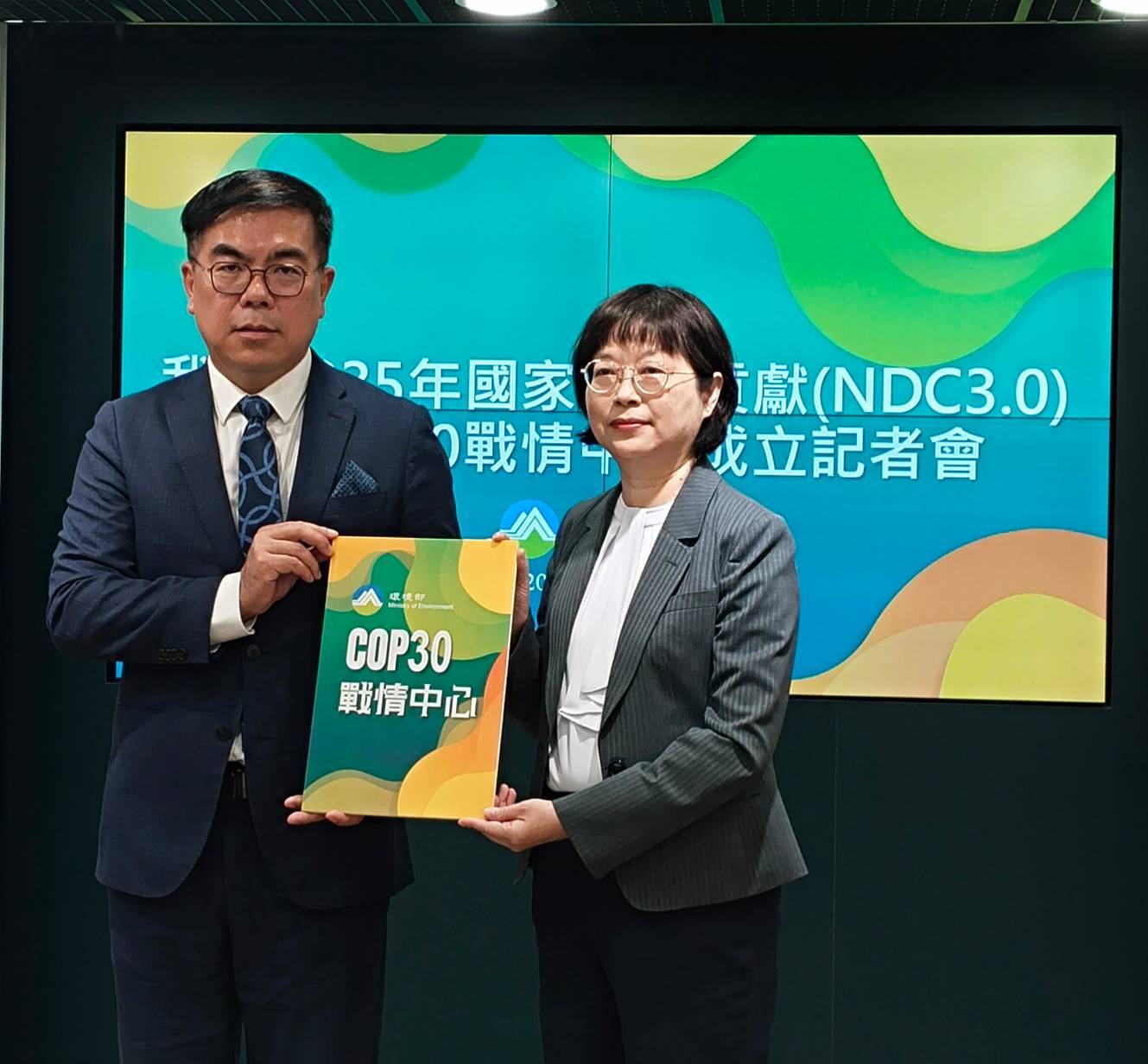 台灣2035減碳高標較2005少40% 彭啓明喻登月計畫