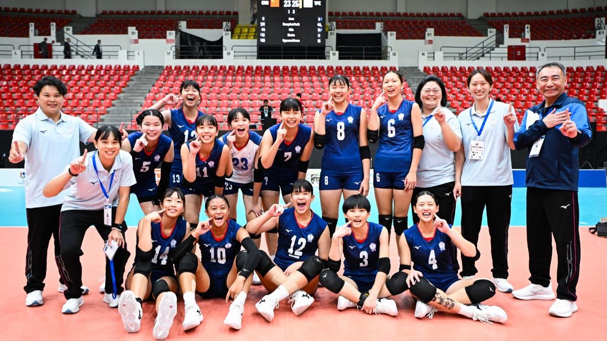 台灣女排4強戰擊敗中國。（圖／翻攝自臉書＠AVC - Asian Volleyball Confederation）